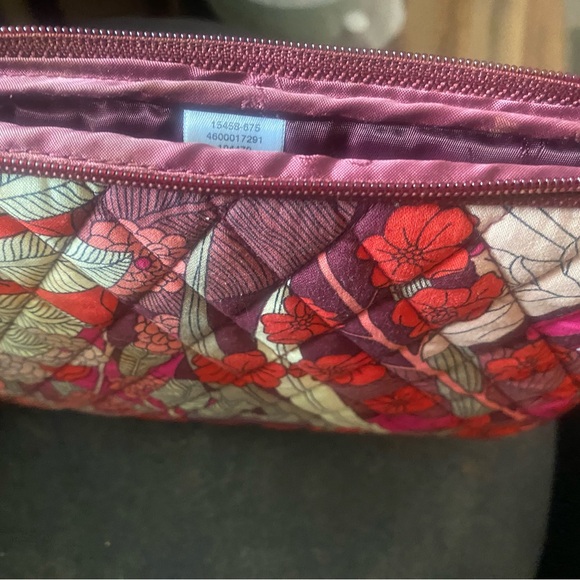 Vera Bradley Make up bag - Picture 7 of 11